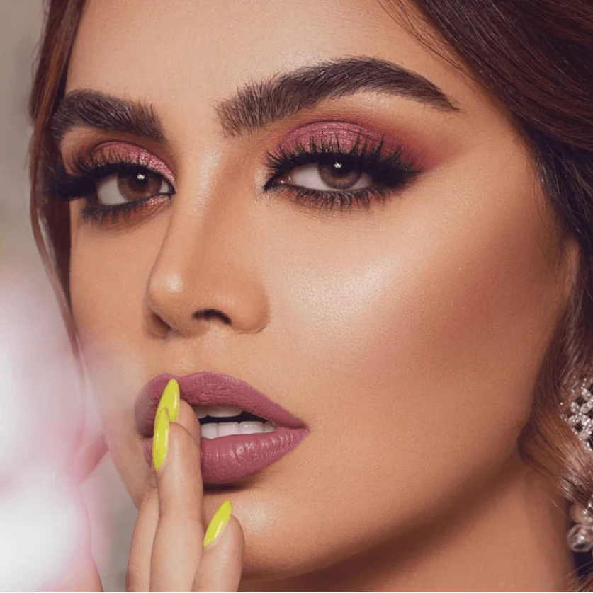 DIAMOND Allure Blonde Colored Contact Lenses - Roseibase