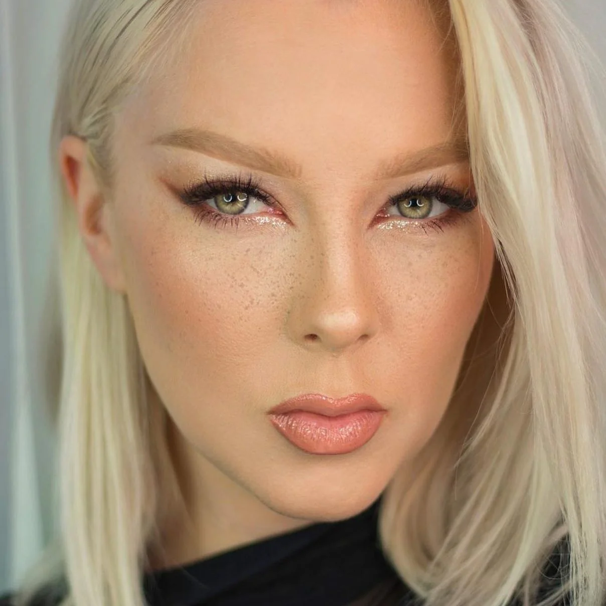 Citha Hazel Brown Prescription Colored Contact Lenses - Roseibase