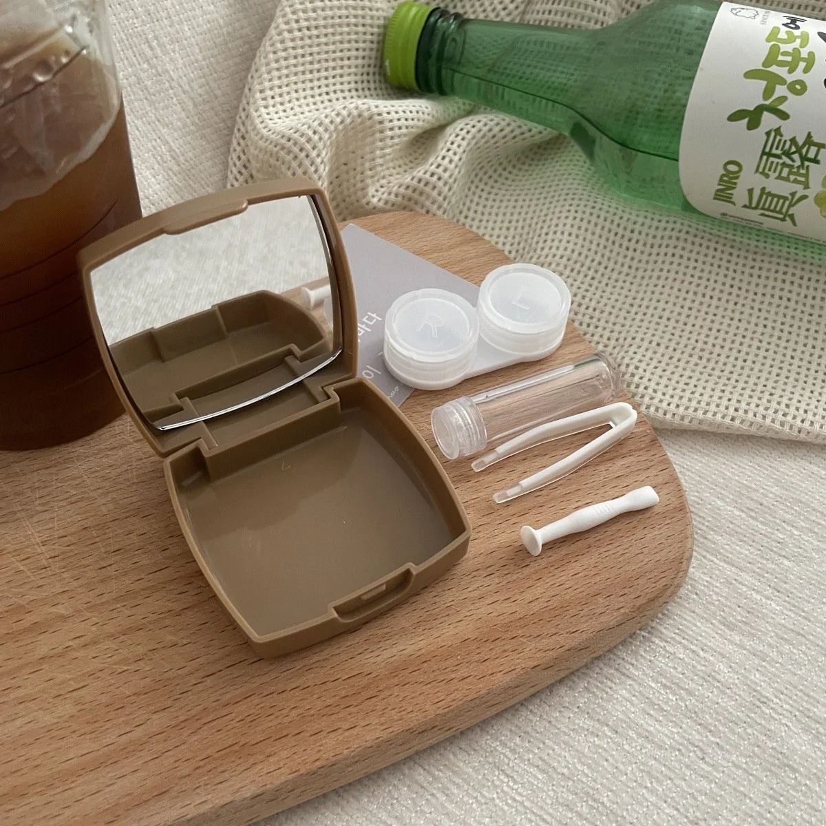 Balloon Line Puppy Colored Contact Lens Case - Roseibase