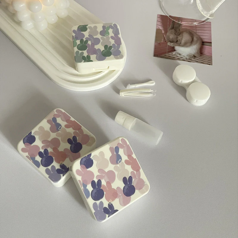 Colorful Bunnies Colored Contact Lens Case - Roseibase