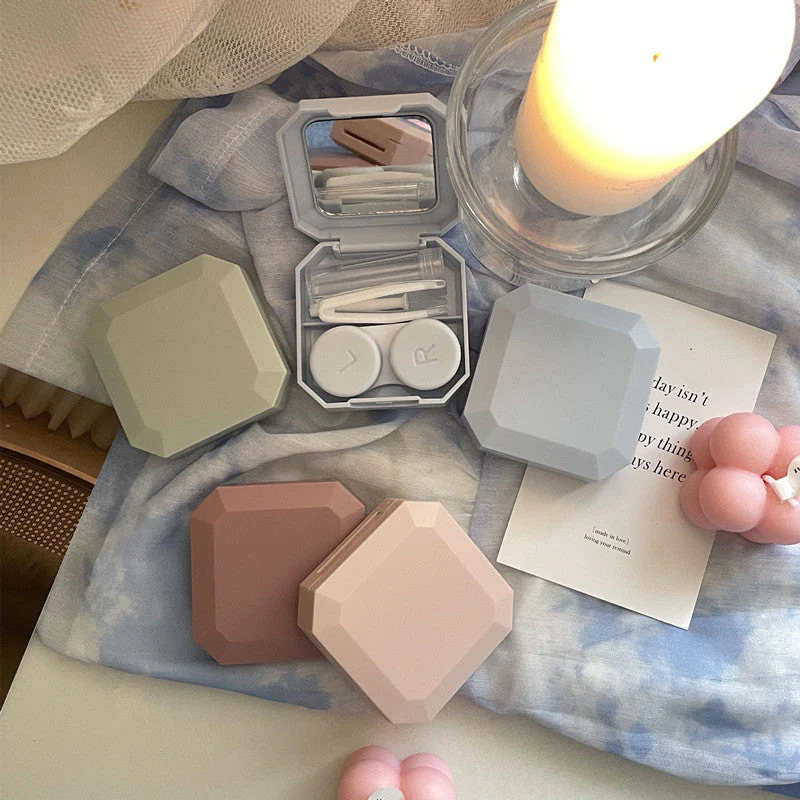 Like Fish Ins Simple Colored Contact Lens Case - Roseibase