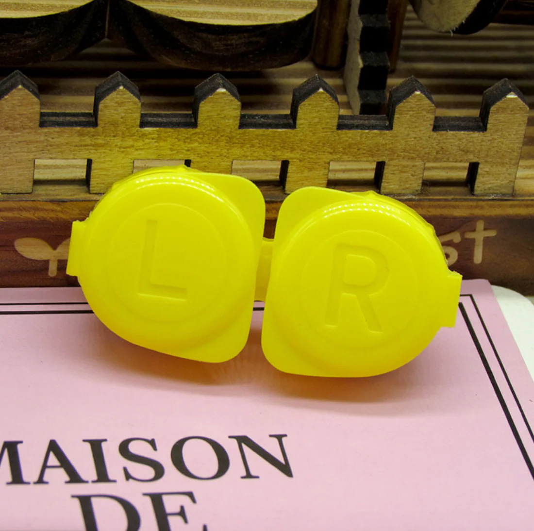 Candy Colors Multicolor Colored Contact Lens Case - Roseibase